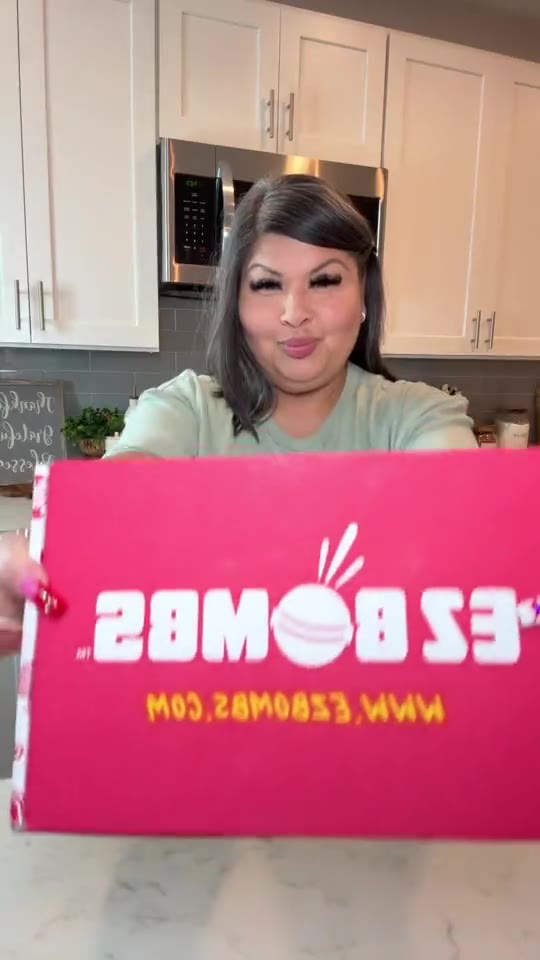 Jennifer with the 4 Nights of Mexican Box